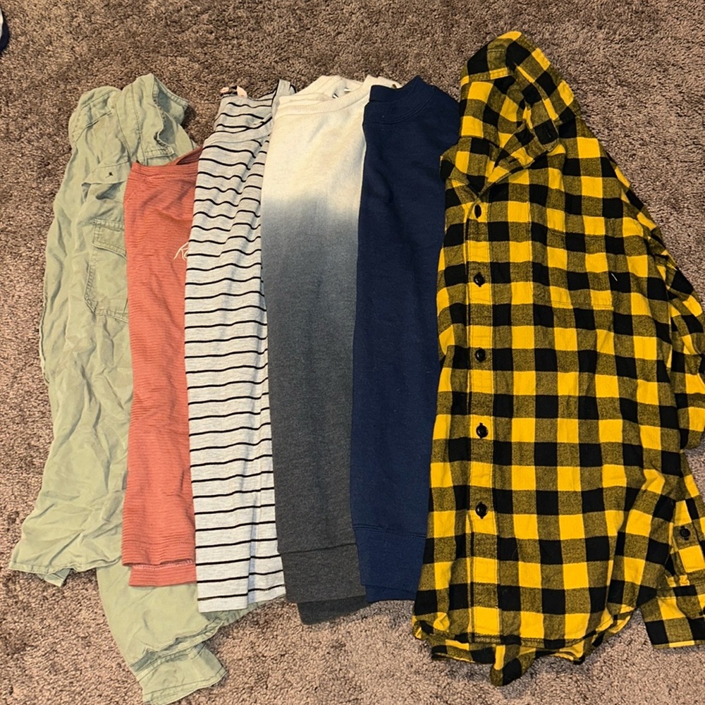 Size medium blouse, crewneck, flannel shirt bundle!! - Picture 1 of 3